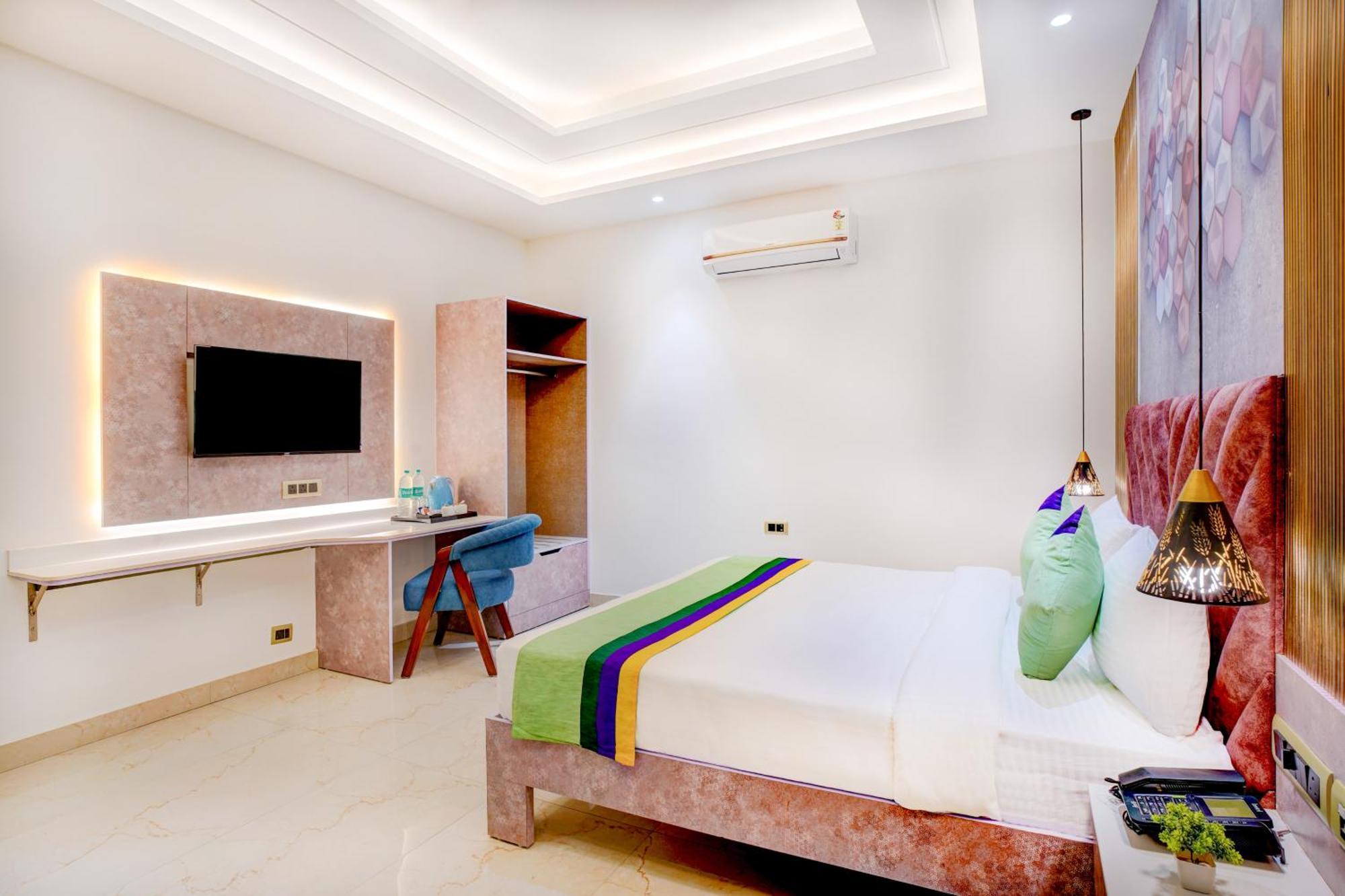 Treebo Corporate Inn Noida Bagian luar foto