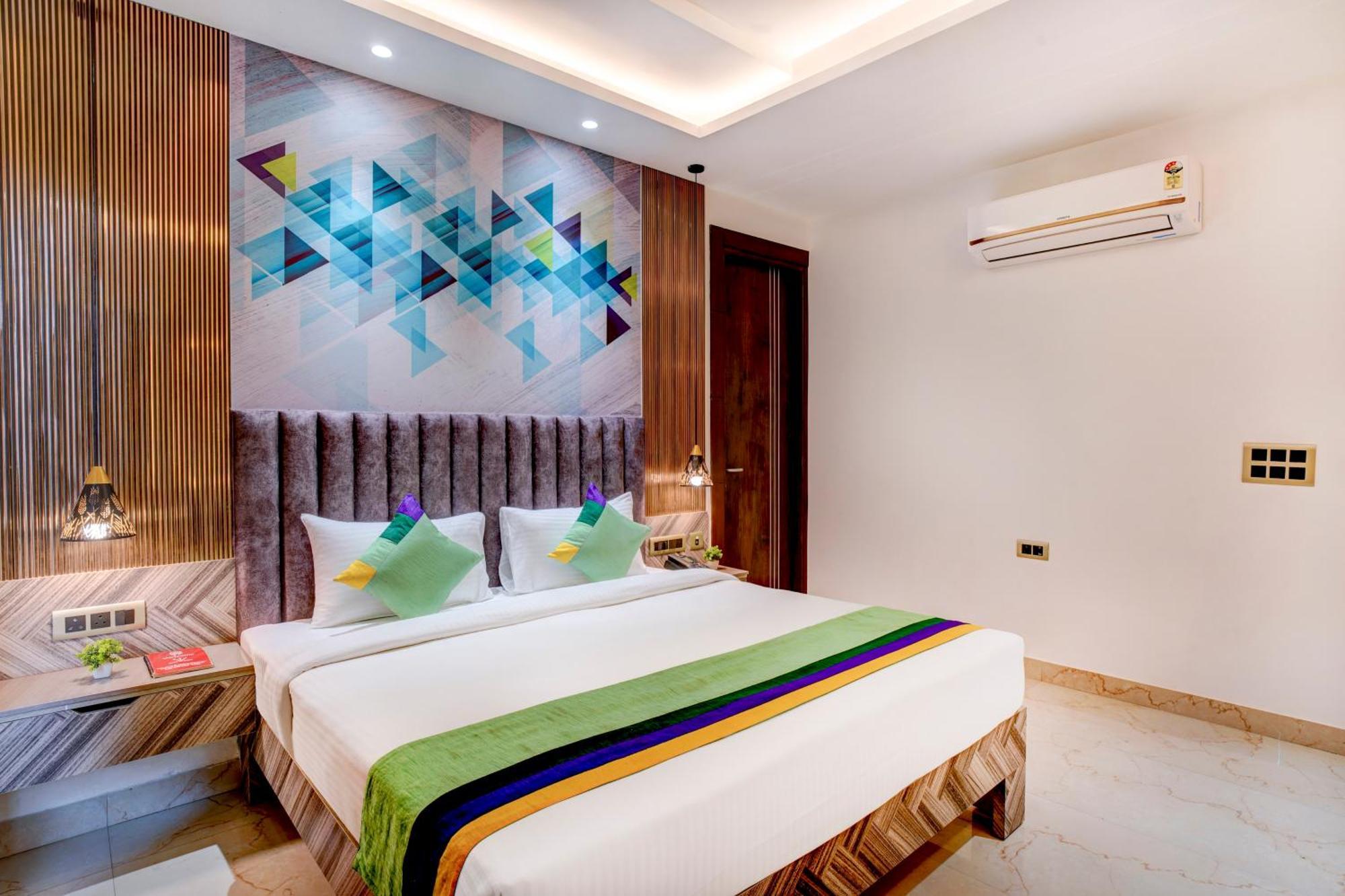 Treebo Corporate Inn Noida Bagian luar foto