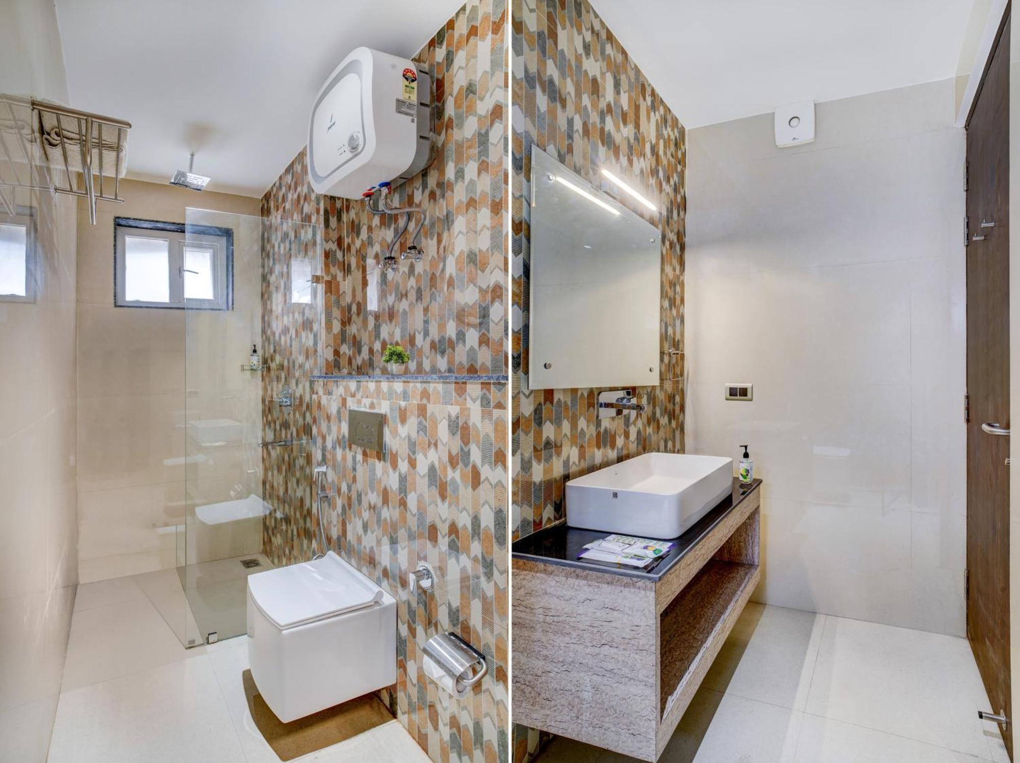 Treebo Corporate Inn Noida Bagian luar foto